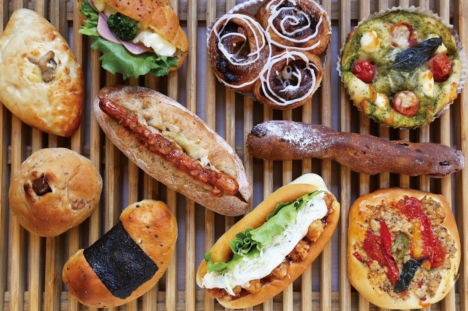 大自然に囲まれた町のわくわくBakery