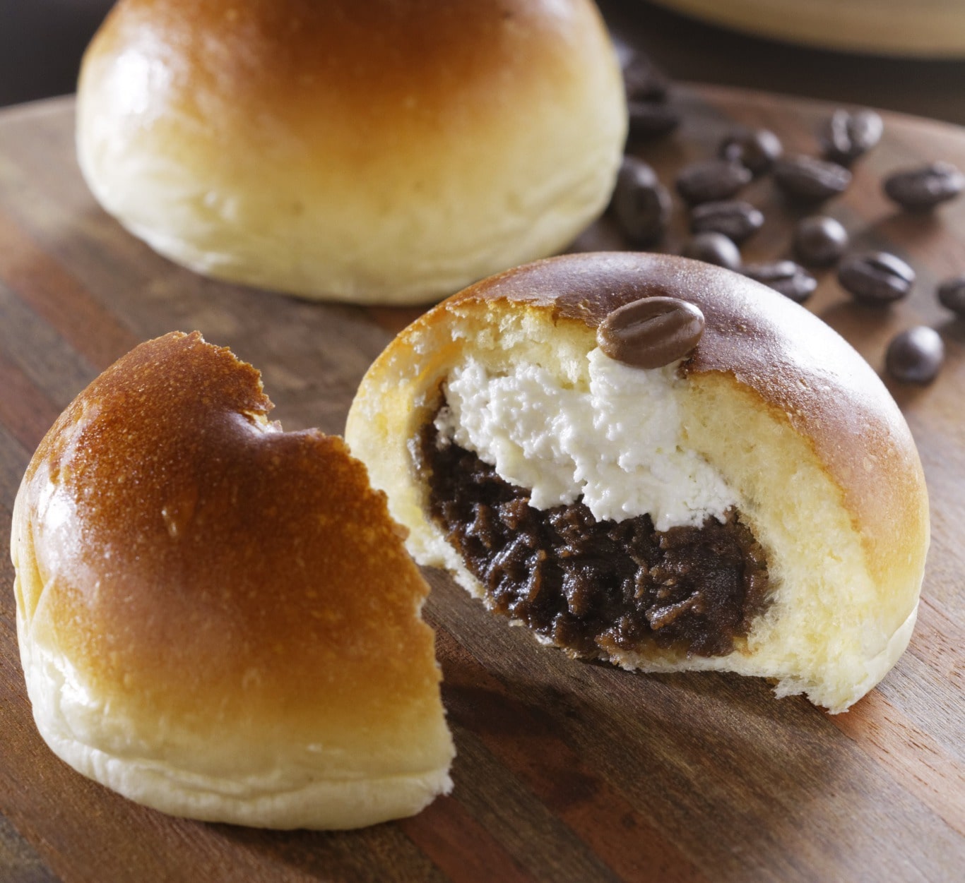 看板商品【珈琲あんぱん】~賞味期限当日のこだわり~