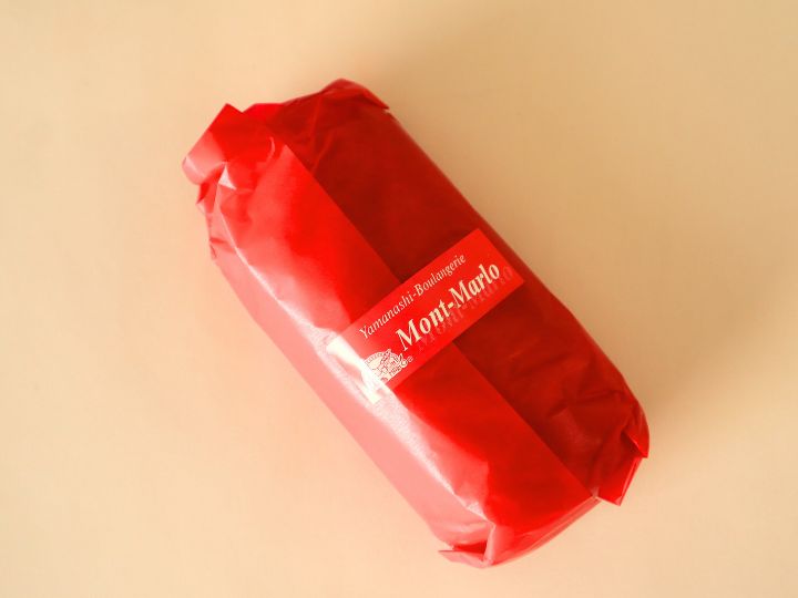 シャインマスカットと巨峰のシュトレン