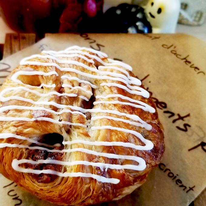 BOULANGERIE PANJA - 【フルーツティー】シェフこだわりの菓子パン BOULANGERIE PANJA - 【フルーツティー】シェフこだわりの菓子パン