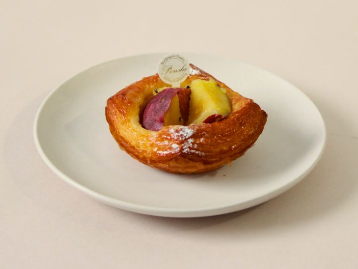 デニッシュと焼菓子の小箱