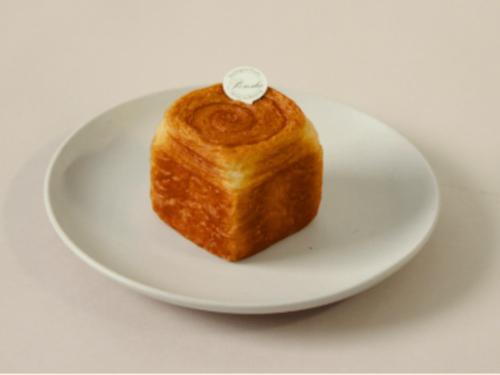 デニッシュと焼菓子の小箱