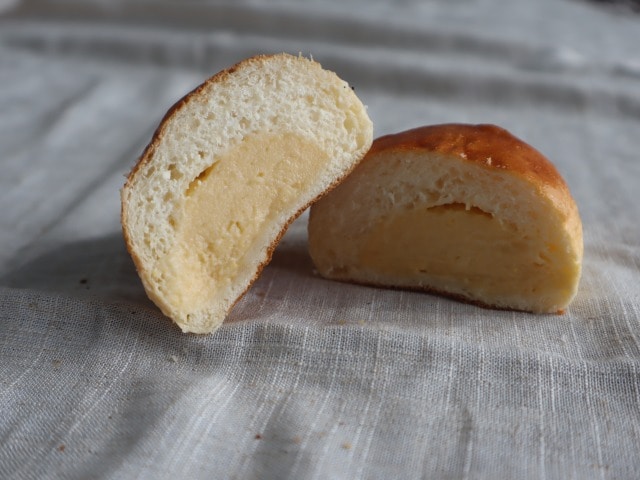 なめらか～な“クリームパン”