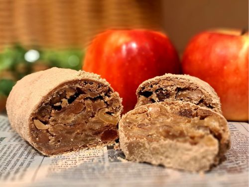 大人のりんごとスパイスのシュトーレン