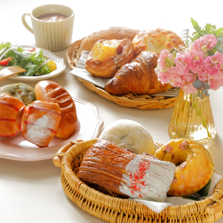 母の日ギフト ありがとうをパンの花束に込めて。